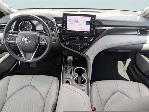 Used 2023 Toyota Camry XLE w/ Navigation Package image 13