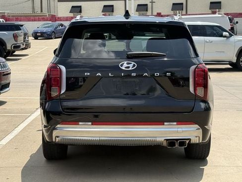 Used 2024 Hyundai Palisade Calligraphy FWD image 5