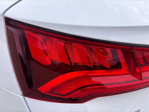 Used 2020 Audi Q5 2.0T Premium Plus w/ Premium Plus Package image 30