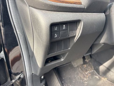 Used 2018 Honda CR-V EX image 19