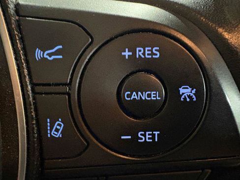 Certified 2019 Toyota RAV4 Limited image 16