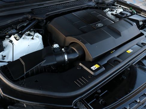 Used 2016 Land Rover Range Rover Supercharged image 50