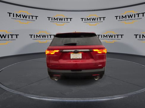 Used 2023 Chevrolet Traverse RS image 8
