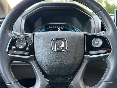 Used 2023 Honda Odyssey Touring image 27