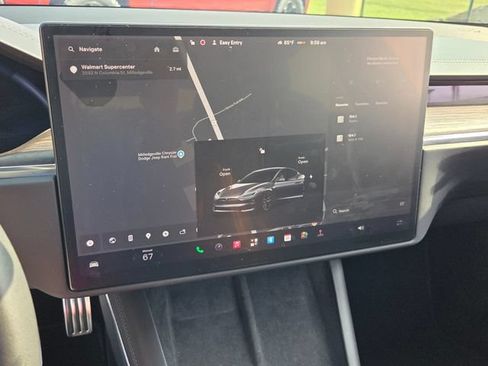 Used 2022 Tesla Model S AWD/4WD image 18