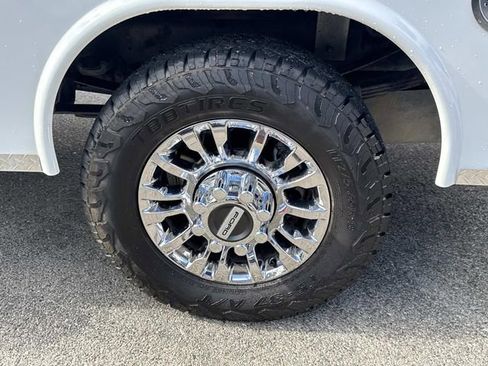 Used 2023 Ford F350 XL w/ XL Chrome Package image 9