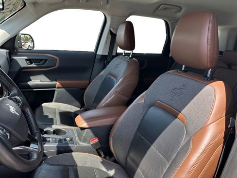 Used 2021 Ford Bronco Sport Outer Banks w/ Outer Banks Package (96D) image 9