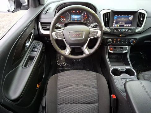 Certified 2024 GMC Terrain SLE FWD image 12