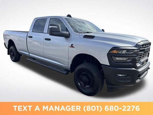 New 2026 RAM 2500 Tradesman AWD/4WD image 7