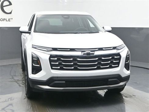 New 2026 Chevrolet Equinox LT w/ Safety and Technology Package image 29