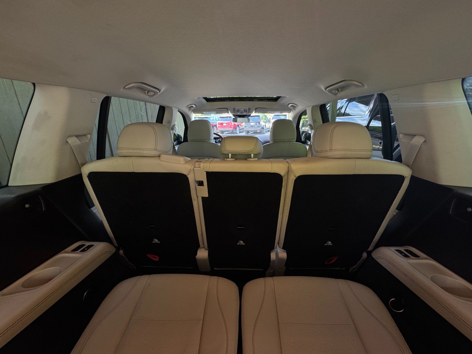 Used 2022 Mercedes-Benz GLS 450 4MATIC image 45