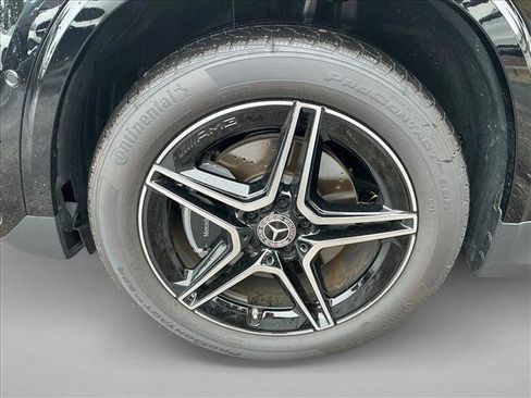 Certified 2026 Mercedes-Benz GLA 250 4MATIC image 9