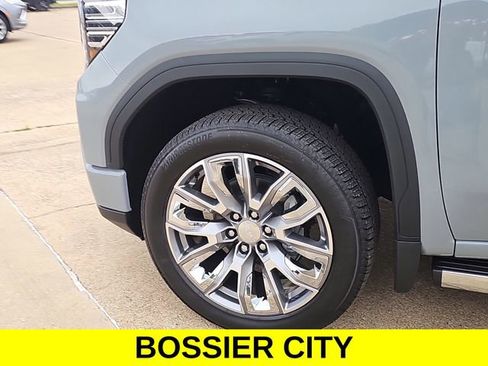 New 2025 GMC Sierra 1500 Denali w/ Denali Reserve Package image 4