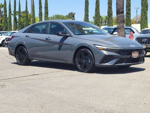 New 2026 Hyundai Elantra SEL Sport FWD image 33