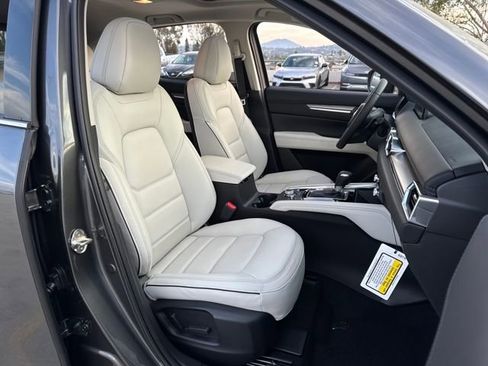 New 2025 MAZDA CX-5 AWD 2.5 S w/ Premium Plus Pkg image 30