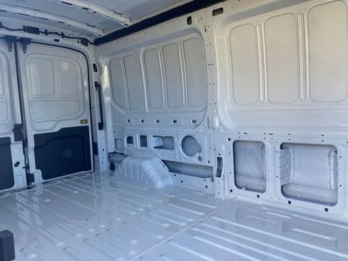 New 2026 Ford Transit 250 148 Medium Roof Extended AWD image 18