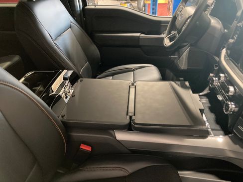 New 2026 Ford F150 Lariat w/ Equipment Group 502A High image 16