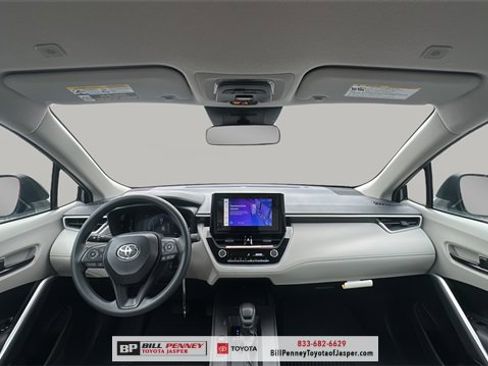 New 2026 Toyota Corolla Cross L image 10