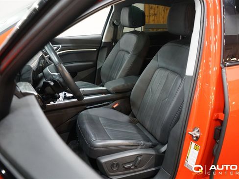 Used 2022 Audi e-tron Premium Plus w/ Premium Plus Package image 15