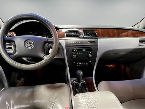 Used 2007 Buick LaCrosse CXL image 8
