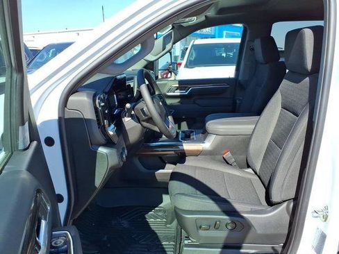 New 2026 Chevrolet Silverado 2500 LT w/ All Star Edition AWD/4WD image 15