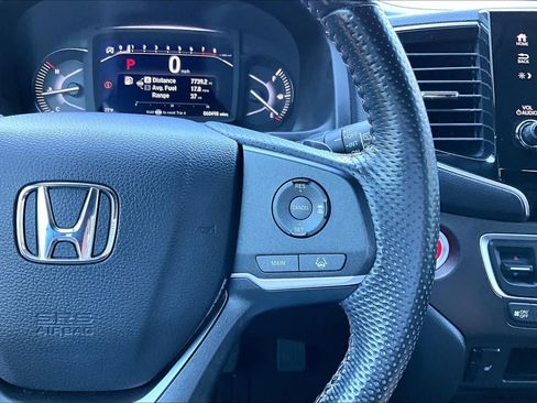 Certified 2023 Honda Passport TrailSport image 25