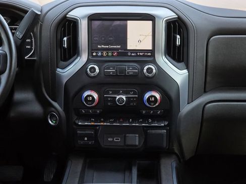Used 2020 GMC Sierra 1500 SLT AWD/4WD image 16