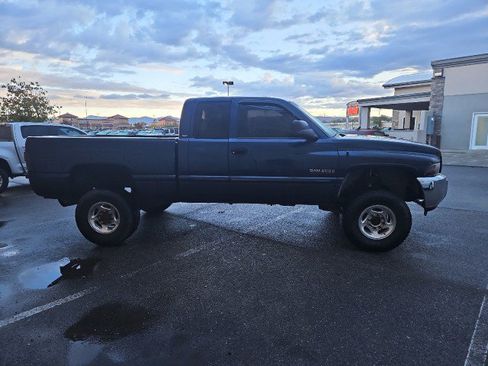Used 2001 Dodge Ram 2500 Truck 4x4 Quad Cab image 6