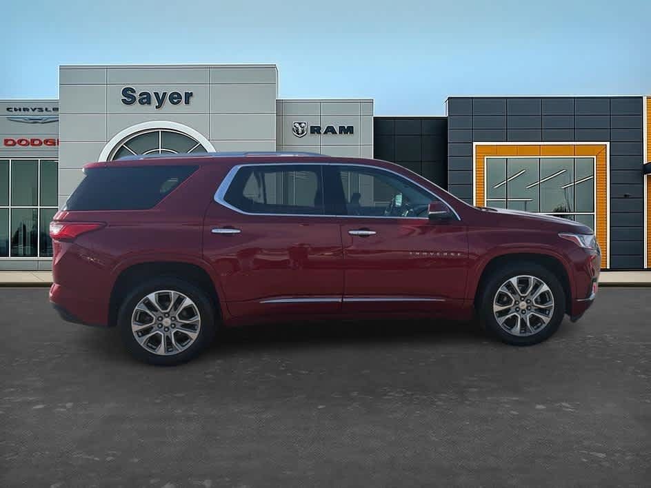 Used 2021 Chevrolet Traverse Premier AWD/4WD image 8