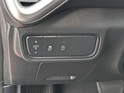 Used 2023 Kia Soul LX FWD image 28