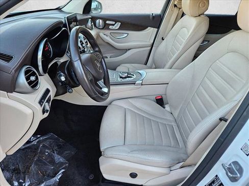 Used 2018 Mercedes-Benz GLC 300 4MATIC Coupe image 17