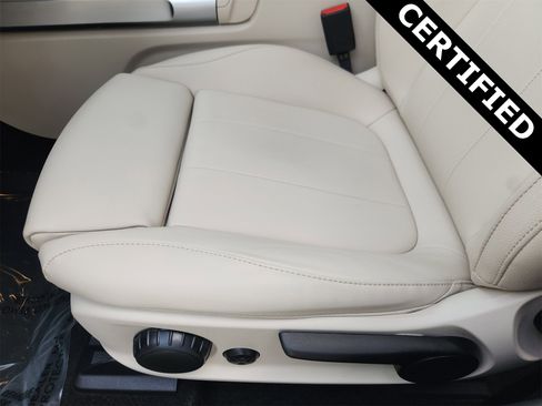 Certified 2022 Mercedes-Benz EQB 300 4MATIC image 23