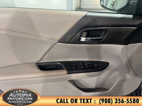 Used 2013 Honda Accord EX image 11