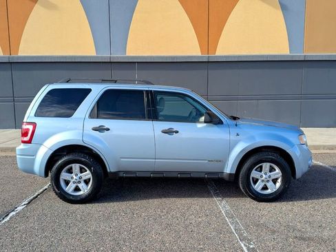 Used 2008 Ford Escape image 3