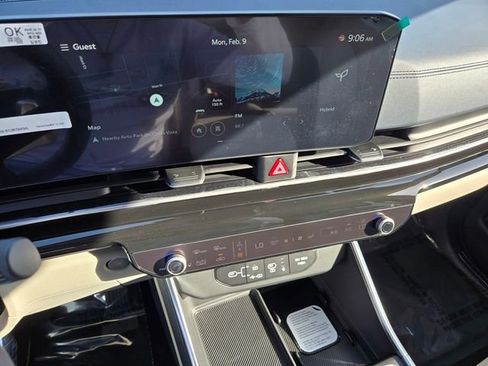 New 2026 Kia Carnival SX Prestige image 11