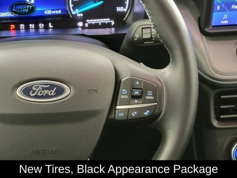 Used 2024 Ford Maverick Lariat w/ Black Appearance Package FWD image 29