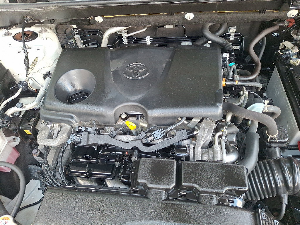Used 2020 Toyota RAV4 XLE w/ Convenience Package AWD/4WD image 25