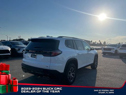 New 2026 GMC Acadia AT4 image 7