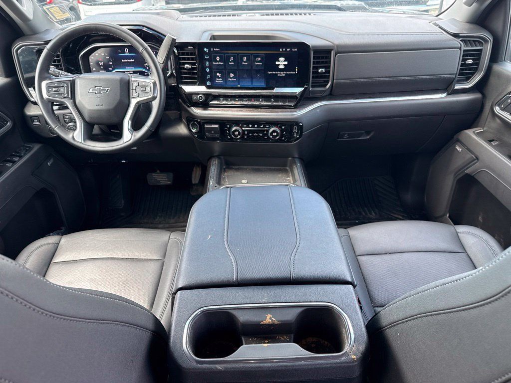 Used 2025 Chevrolet Silverado 2500 LTZ w/ Trail Boss Package AWD/4WD image 11