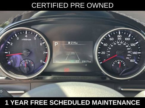 Used 2024 Kia Carnival EX FWD image 28