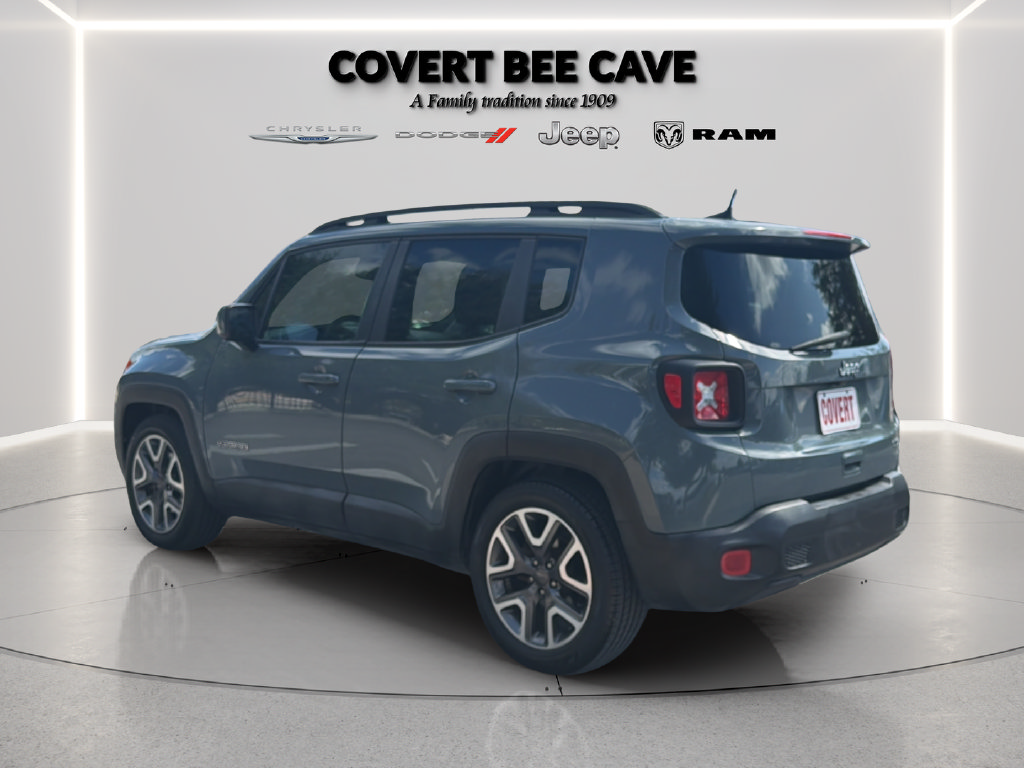 Used 2018 Jeep Renegade Latitude w/ UConnect 8.4 Nav Group FWD image 8