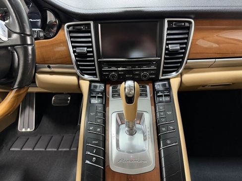 Used 2016 Porsche Panamera Edition image 14