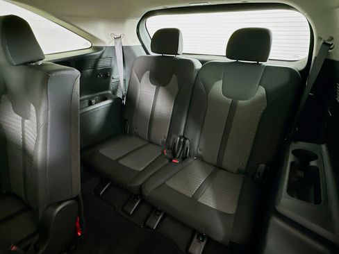 Used 2023 Kia Sorento LX FWD image 27
