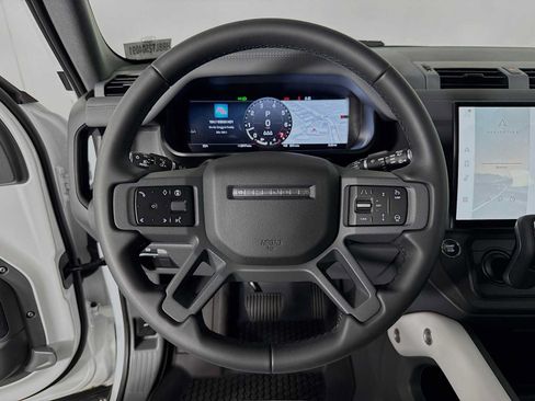 Used 2026 Land Rover Defender 110 S AWD/4WD image 12