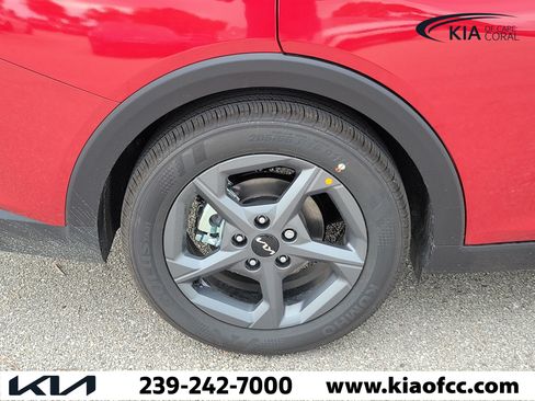 New 2026 Kia K4 LXS FWD image 9
