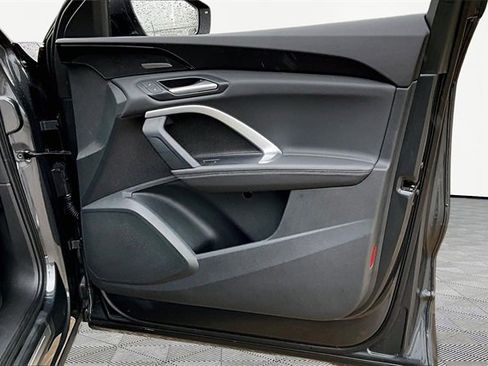 Used 2025 Audi Q5 Premium Plus w/ Premium Plus image 19