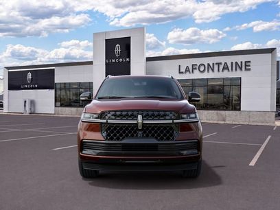 New 2027 Lincoln Navigator L Reserve w/ Jet Appearance Package