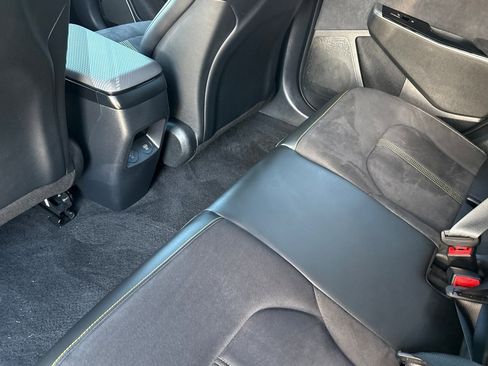 Used 2023 Kia EV6 GT image 28