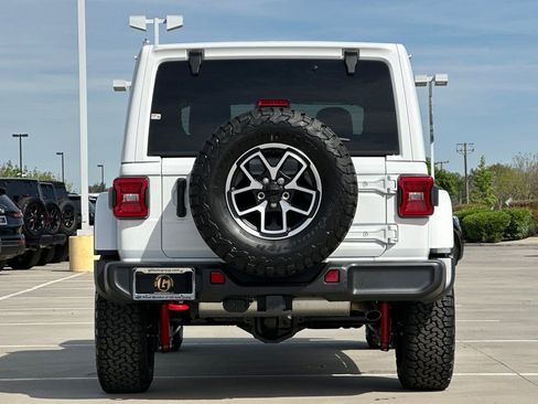 New 2026 Jeep Wrangler Unlimited Rubicon AWD/4WD image 5