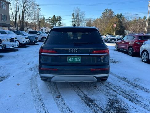 Used 2025 Audi Q7 3.0T Premium w/ Convenience Package image 4